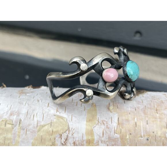 Chimney Butte Sterling Cuff Turquoise Pink Conch Southwest Artisan Silver 45g - Picture 7 of 13